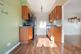 786 Pahl Rd, Elk Grove Village, IL 60007 - Photo 7