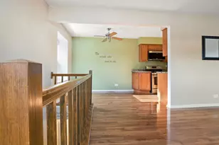 786 Pahl Rd, Elk Grove Village, IL 60007 - Photo 5