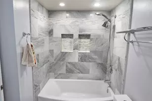 786 Pahl Rd, Elk Grove Village, IL 60007 - Photo 21