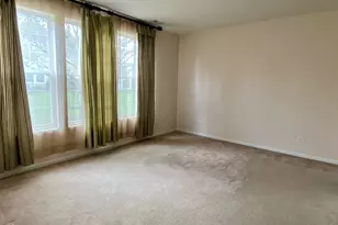 1587 Millbrook Dr, Algonquin, IL 60102 - Photo 11