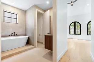 3456 N Claremont Ave, Chicago, IL 60657 - Photo 19