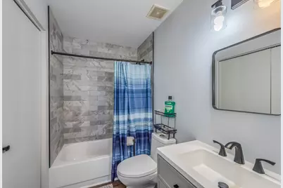 [Address not provided], Naperville, IL 60540 - Photo 19