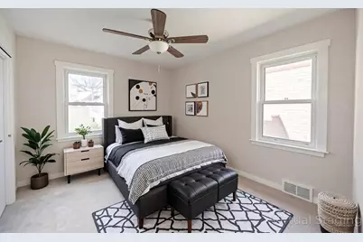 5214 N Natoma Avenue, Chicago, IL 60656 - Photo 7