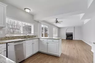 [Address not provided], Aurora, IL 60506 - Photo 9