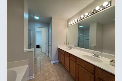 3029 Peachtree Circle, Aurora, IL 60502 - Photo 11