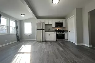 1204 N Park St, Streator, IL 61364 - Photo 7