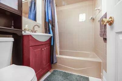 1090 W Grant Drive, Des Plaines, IL 60016 - Photo 13