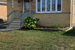 7641 W Ainslie St, Norridge, IL 60706 - Photo 1