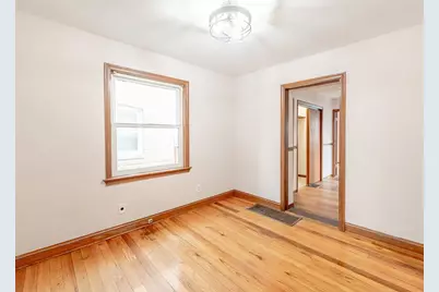 6741 S Kolmar Avenue, Chicago, IL 60629 - Photo 3