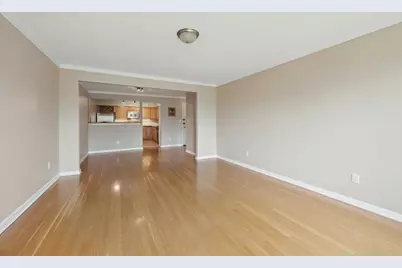 2033 Sherman Avenue #409, Evanston, IL 60201 - Photo 5