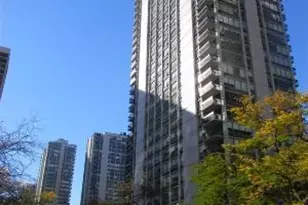 1455 N Sandburg Terrace, Chicago, IL 60610 - Photo 1