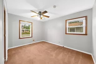 769 Penrith Ave, Elk Grove Village, IL 60007 - Photo 7