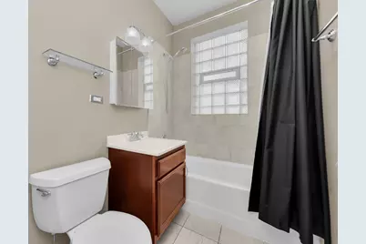 4241 N Kimball Avenue #2, Chicago, IL 60618 - Photo 11