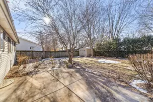 415 N West St, Plano, IL 60545 - Photo 23