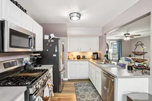 1010 Symphony Dr, Aurora, IL 60504 - Photo 11