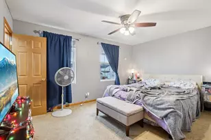 1010 Symphony Dr, Aurora, IL 60504 - Photo 17