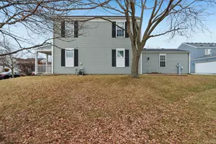 1010 Symphony Dr, Aurora, IL 60504 - Photo 23