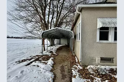 313 3rd Street, Standard, IL 61363 - Photo 3