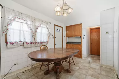 1940 N 19th Avenue, Melrose Park, IL 60160 - Photo 7
