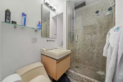 247 E Chestnut Street #502, Chicago, IL 60611 - Photo 13