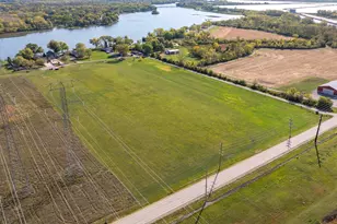 0001 N Dresden Rd, Morris, IL 60450 - Photo 1