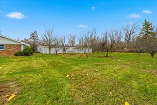 6N879 Dunham Rd, Wayne, IL 60184 - Photo 27