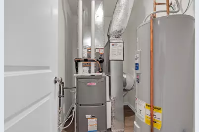 5918 Hawkweed Drive, Naperville, IL 60564 - Photo 25