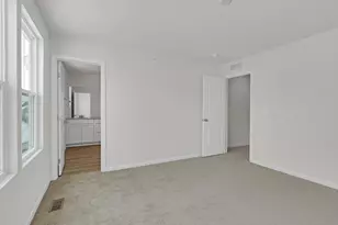 5918 Hawkweed Dr, Naperville, IL 60564 - Photo 17