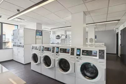 [Address not provided], Chicago, IL 60654 - Photo 11