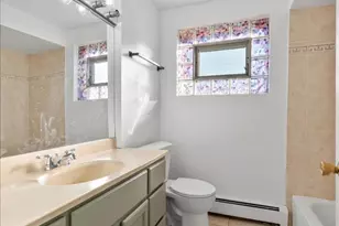 8802 Briar Ct, Des Plaines, IL 60016 - Photo 13