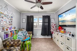 [Address not provided], Aurora, IL 60506 - Photo 5