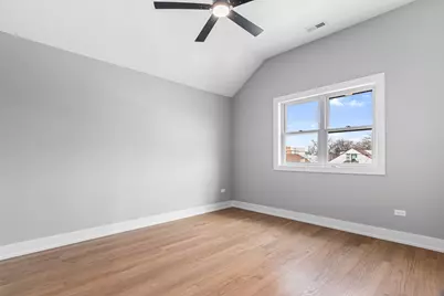 2411 N 77th Avenue, Elmwood Park, IL 60707 - Photo 21