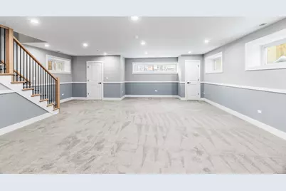 2411 N 77th Avenue, Elmwood Park, IL 60707 - Photo 27