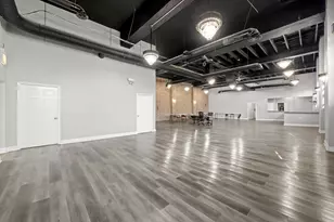 1310 E 75th St, Chicago, IL 60619 - Photo 5