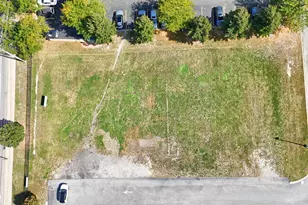 201 W 83rd St, Chicago, IL 60620 - Photo 5