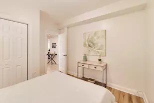 6170 N Winchester Ave, Chicago, IL 60660 - Photo 15