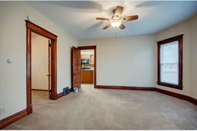 811 John Street, Joliet, IL 60435 - Photo 9