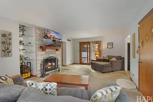 34945 N Leonard Ave, Ingleside, IL 60041 - Photo 3