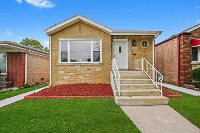 10129 S Indiana Avenue, Chicago, IL 60628 - Photo 1