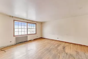 17022 Magnolia Dr, Hazel Crest, IL 60429 - Photo 3