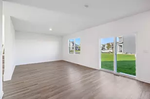 1522 Aspen Ct, Pingree Grove, IL 60140 - Photo 9