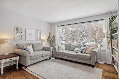 1136 S Summit Avenue, Villa Park, IL 60181 - Photo 5