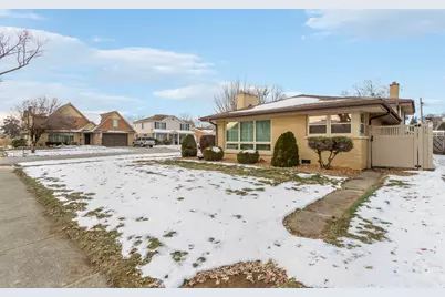 10801 S Tripp Avenue, Oak Lawn, IL 60453 - Photo 19