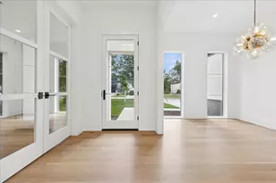 580 S Kearsage Ave, Elmhurst, IL 60126 - Photo 5