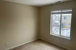 690 Zachary Dr, Romeoville, IL 60446 - Photo 11