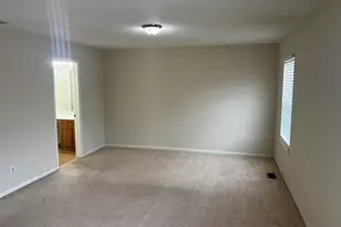 690 Zachary Dr, Romeoville, IL 60446 - Photo 7