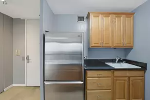 4343 N Clarendon Ave, Chicago, IL 60613 - Photo 13