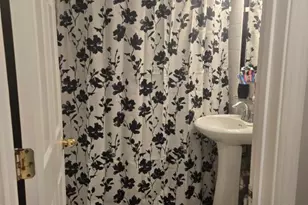 1105 Indian Ave, Aurora, IL 60505 - Photo 17