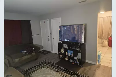 1105 Indian Avenue, Aurora, IL 60505 - Photo 7