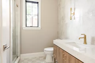 900 S Colfax Ave, Elmhurst, IL 60126 - Photo 17